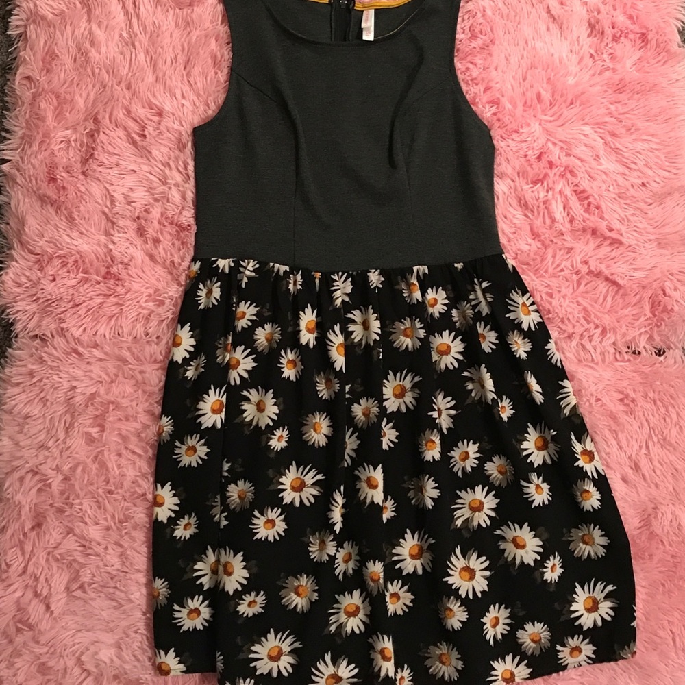 Xhilaration floral dress
