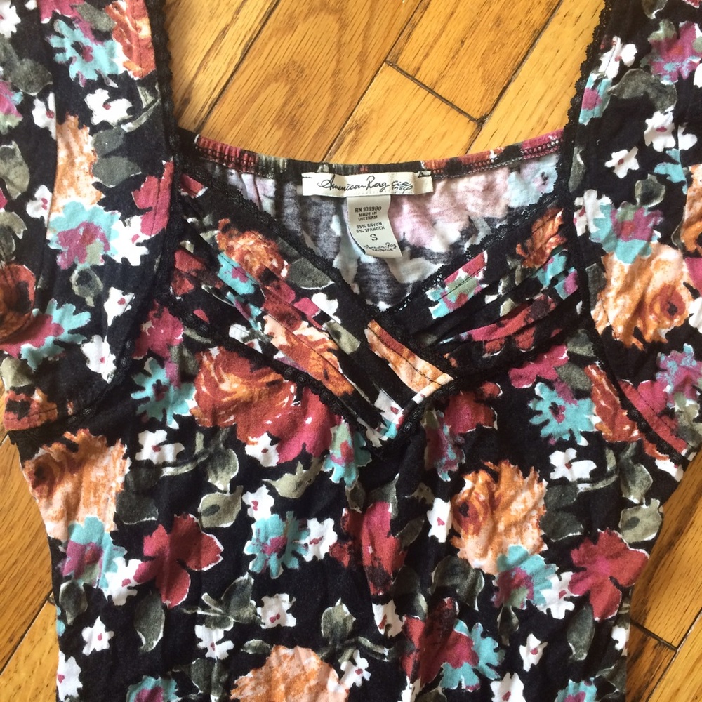 Gorgeous floral and lace top