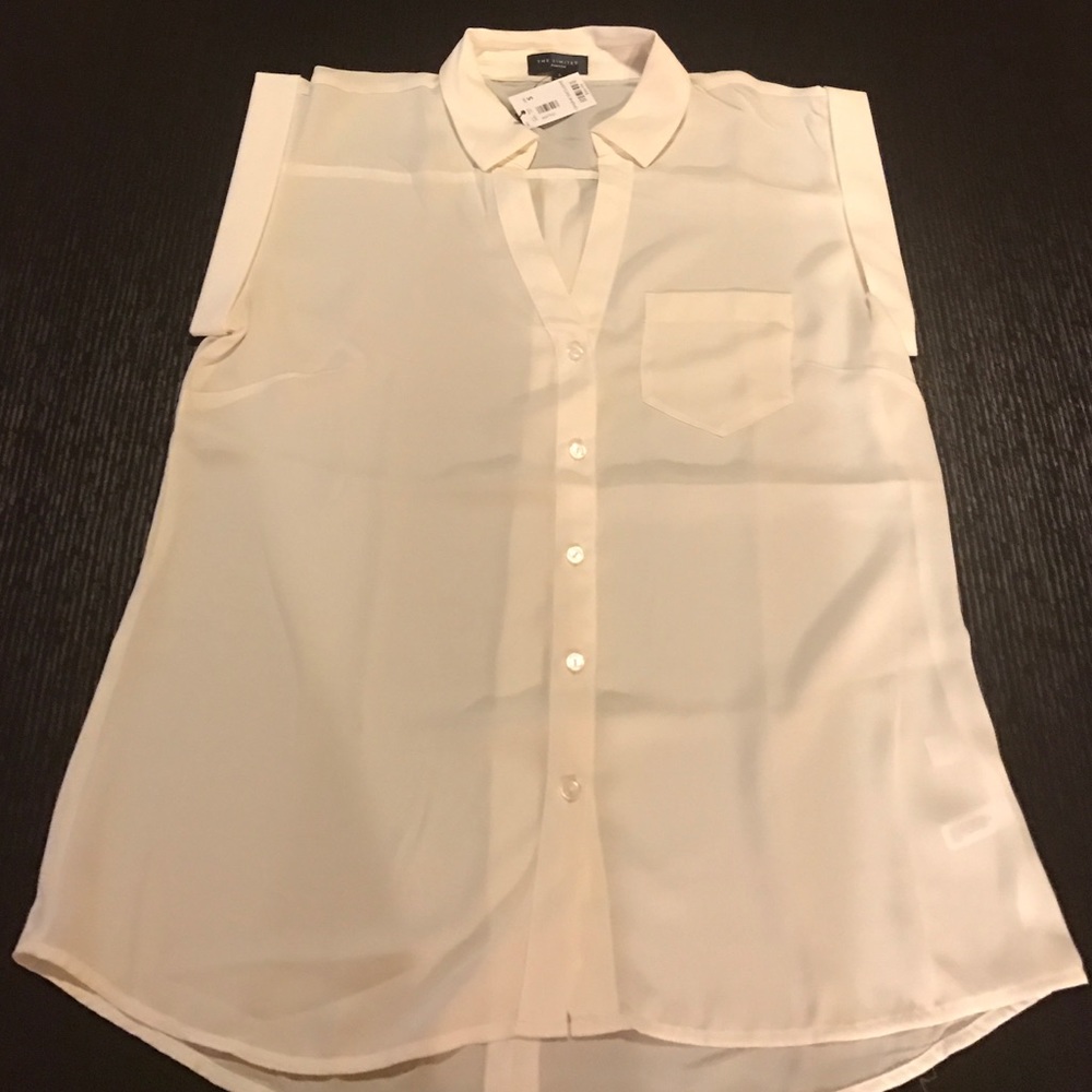 Limited Top