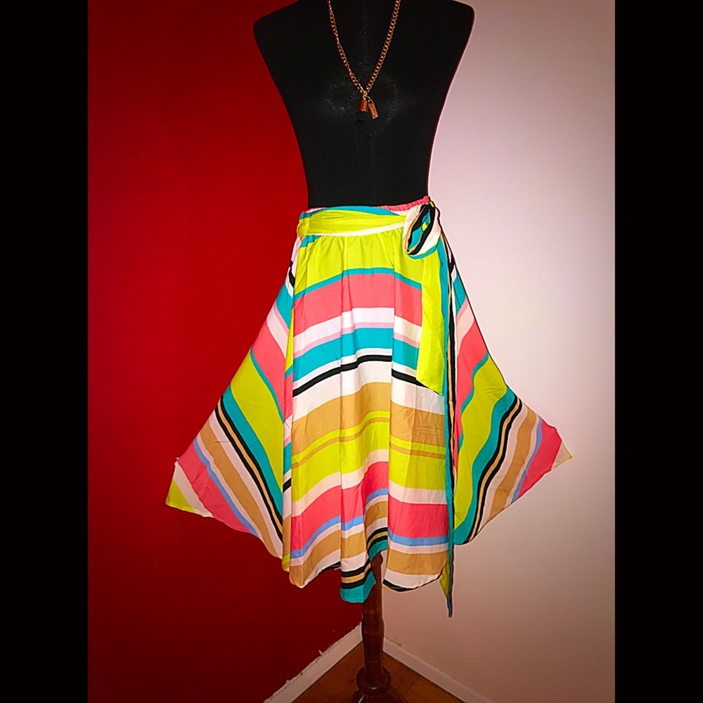 💥NEW!  Bold colors swing skirt