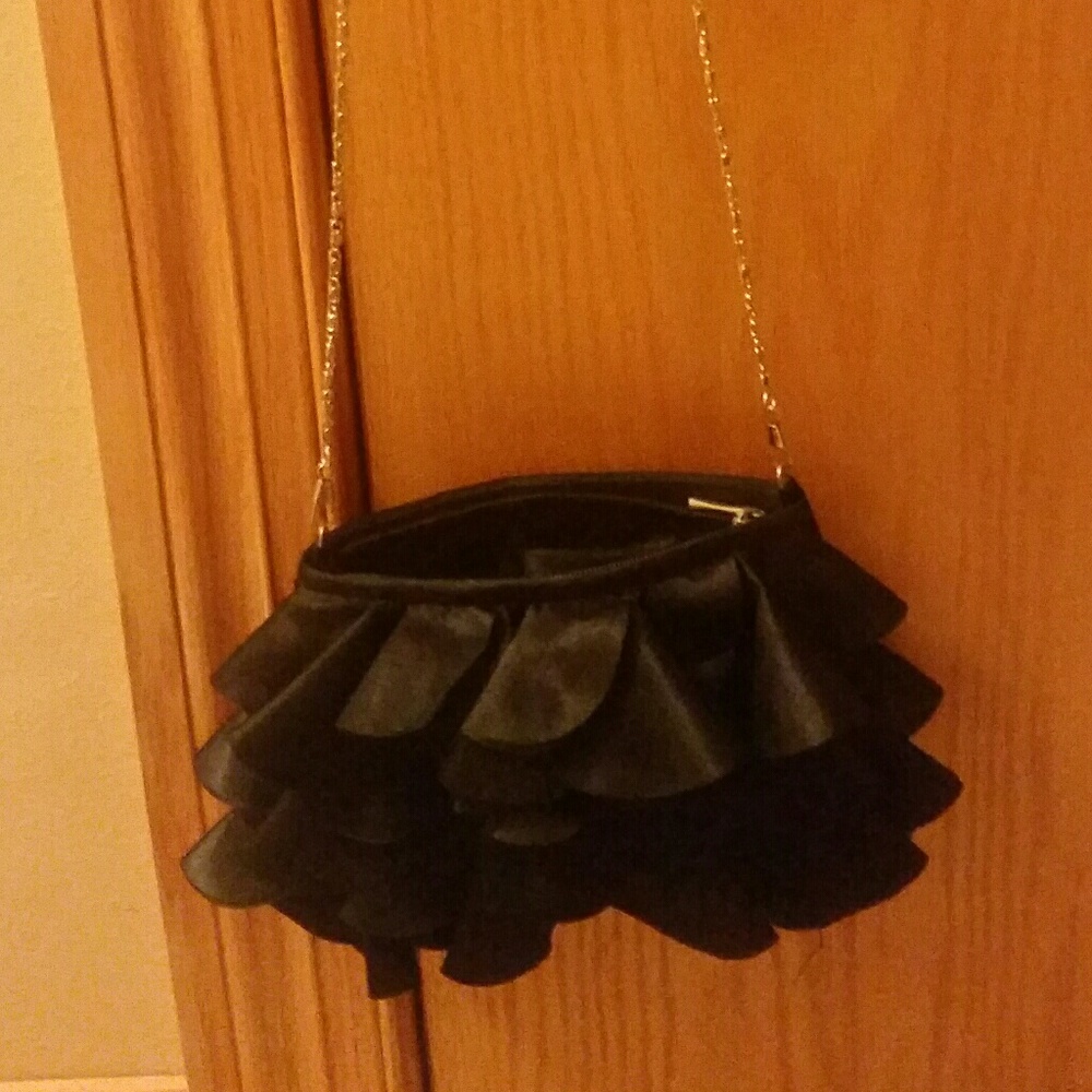 SOLD Ruffle crossbody purse