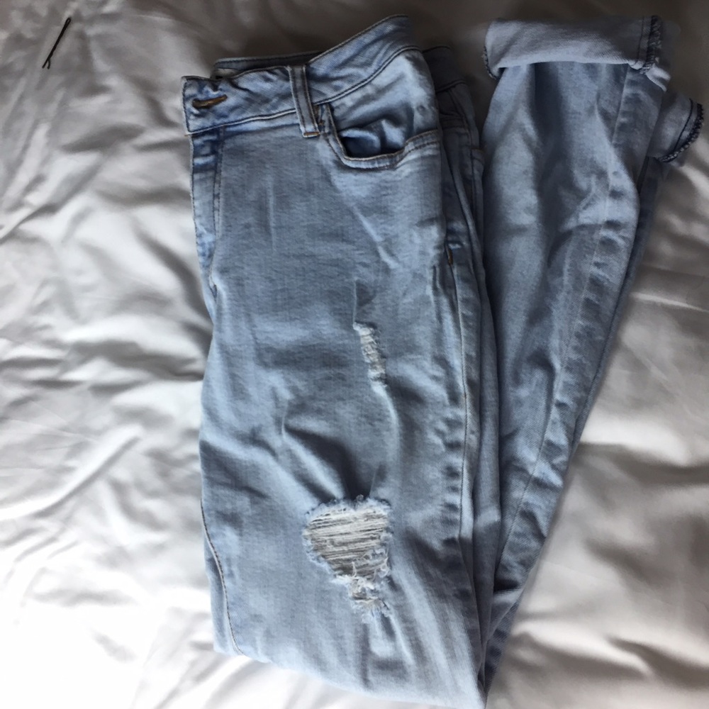 SOLD ON♏️ - Picture 2 of 3