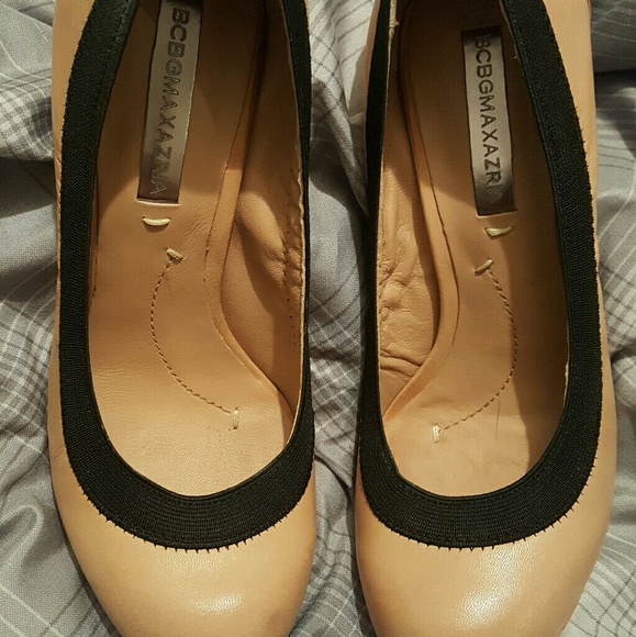 Authentic BCBG Sandalwood and Black - Picture 1 of 5