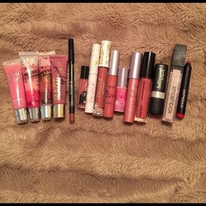 Random Lip Lot