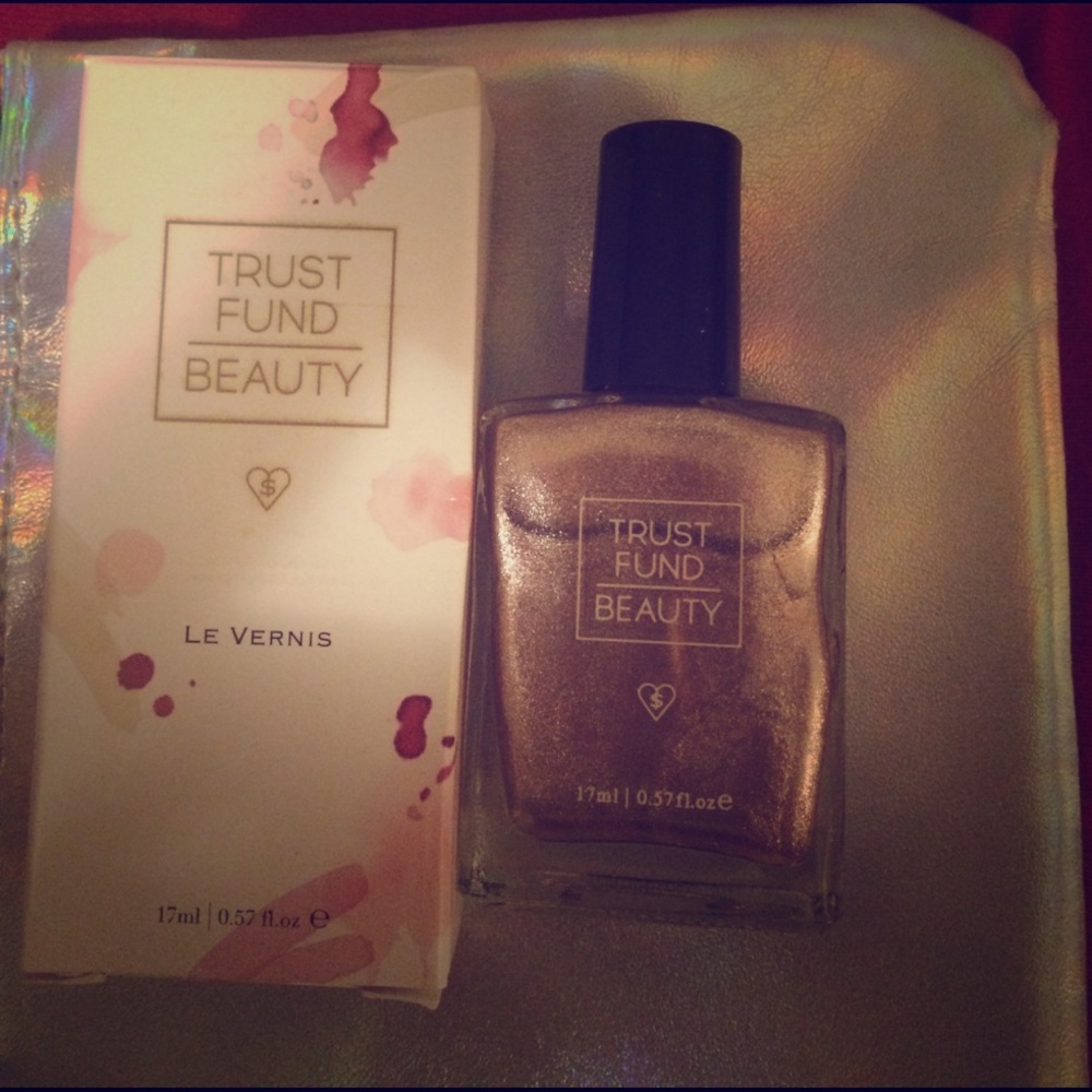 Nail blush