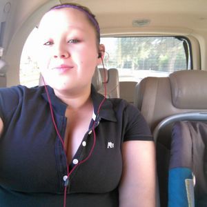 Meet your Posher, Carla