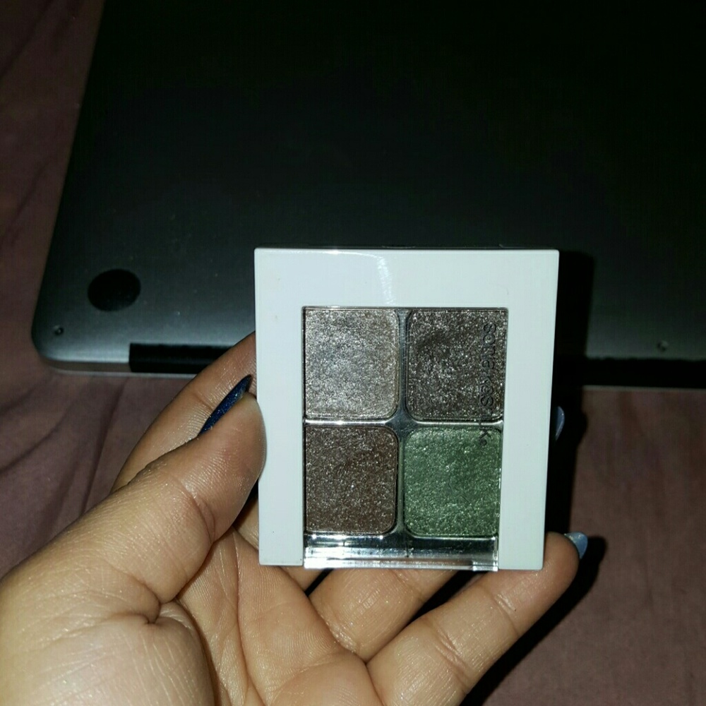 Sonia Kashuk eyeshadow in brown eyed girl