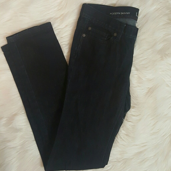 Loft Jeans Modern Skinny* Dark Color* Like new* - Picture 3 of 4
