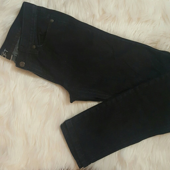 Loft Jeans Modern Skinny* Dark Color* Like new* - Picture 4 of 4