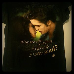 **SALE** Twilight Saga: New Moon Tee shirt