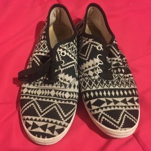 Tribal print black and white shoes from Tillys