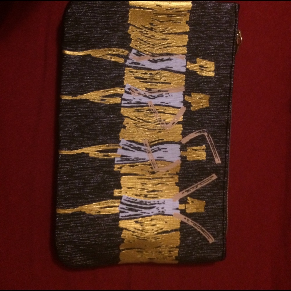 Makeup bag