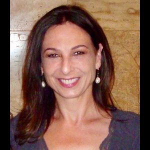 Meet your Posher, Evelyn