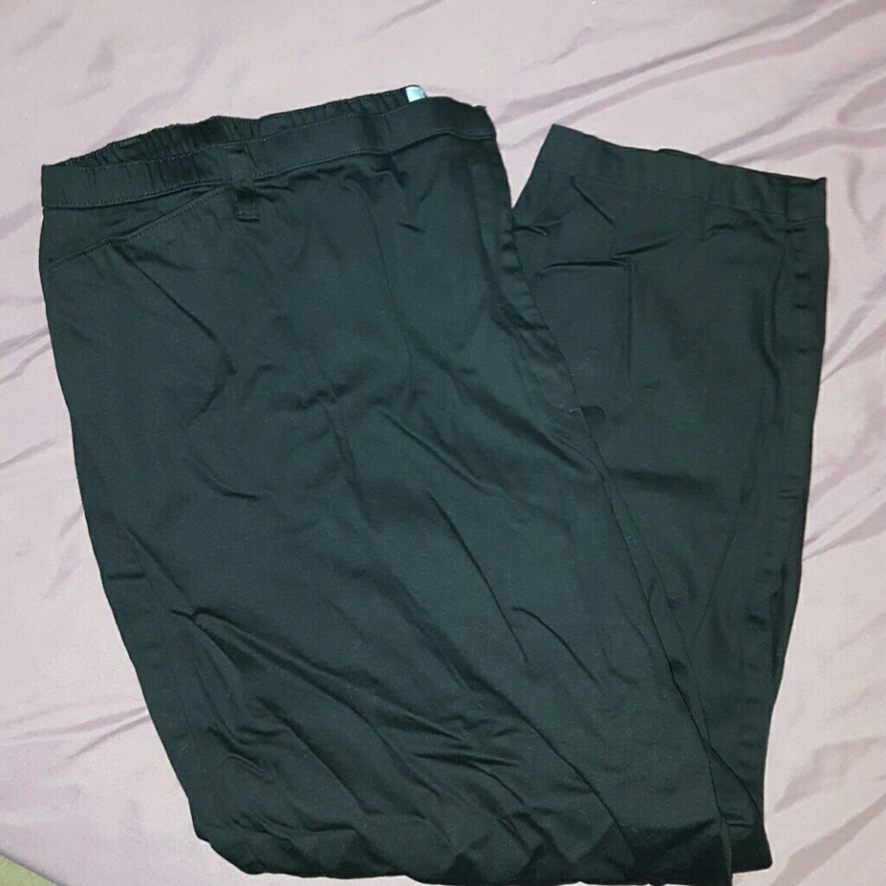Black pants*lowest price*