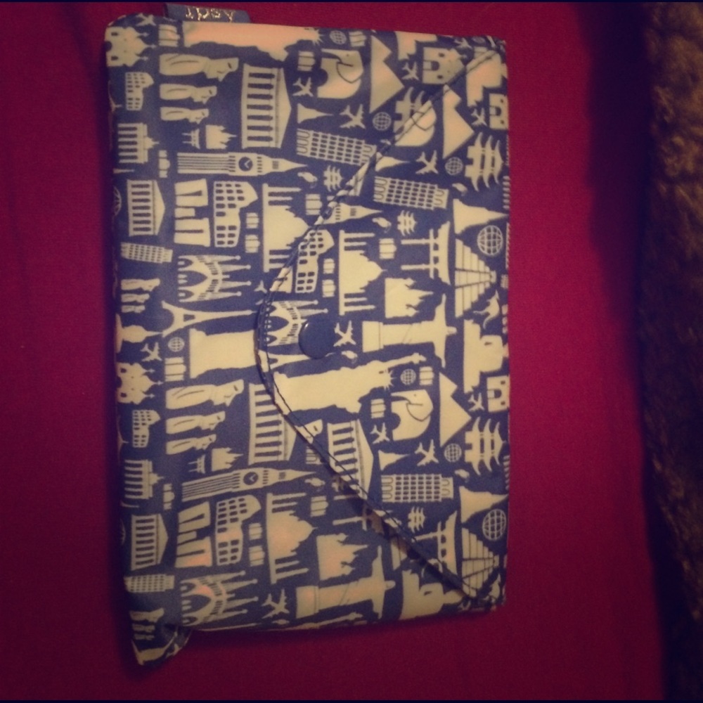 Makeup bag