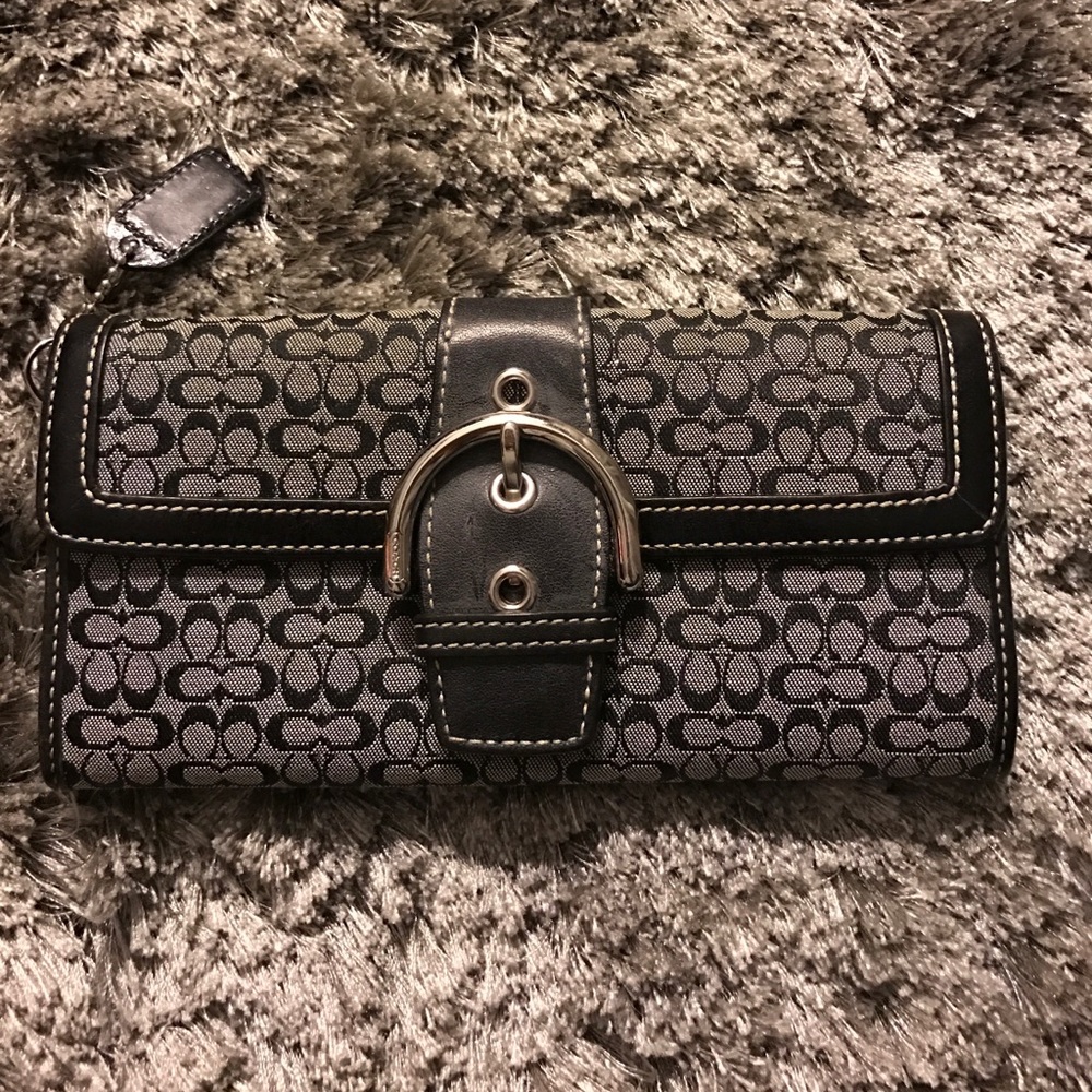 Coach wallet