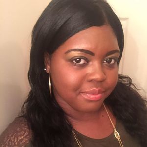 Meet your Posher, Qiara