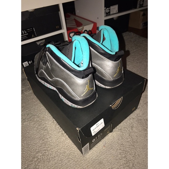 Statue of Liberty 10s - Picture 2 of 2