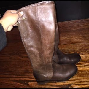 Lord&Taylor brown leather boots