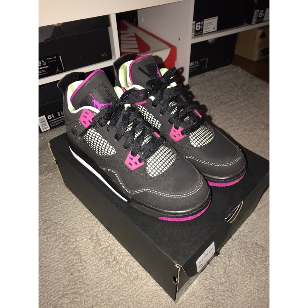 Fuchsia 4s