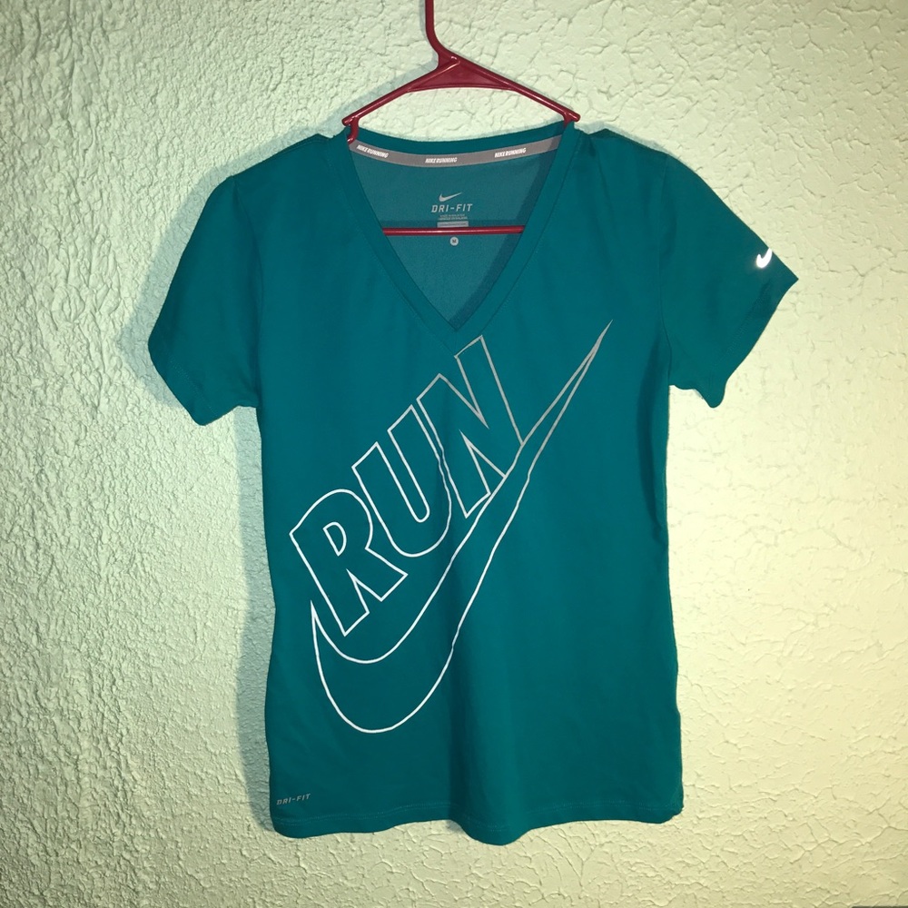 Nike V neck