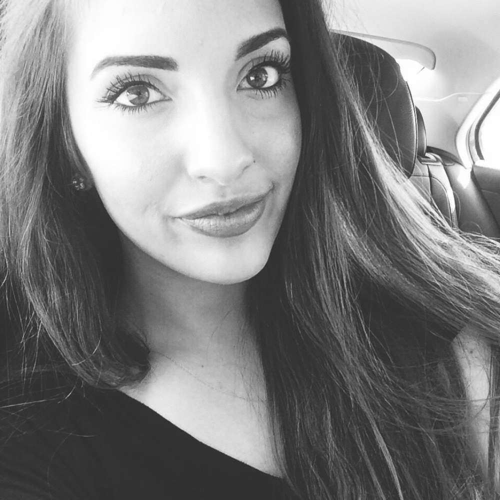 Meet your Posher, Rebecca