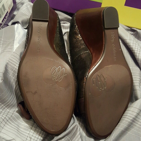 Bronze Libby Edelman Wedges - Picture 3 of 4