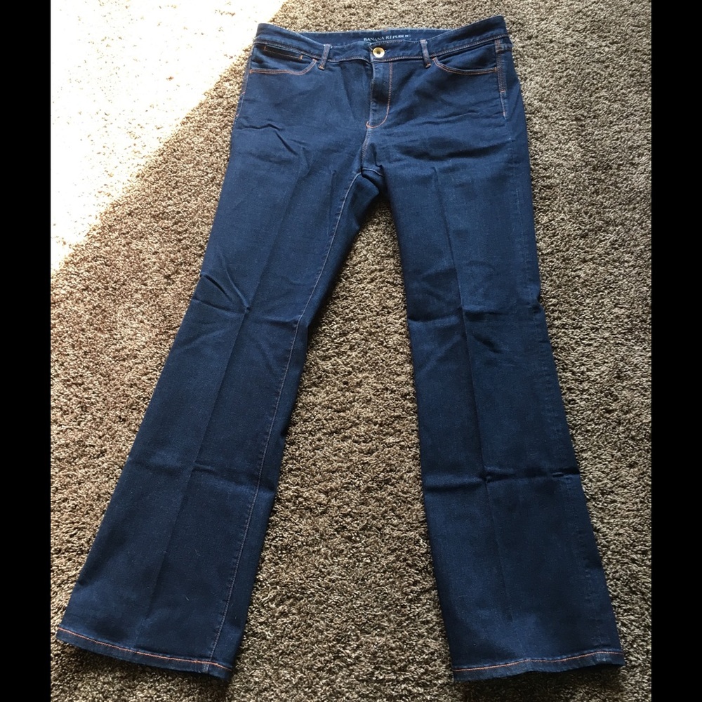 Banana Republic Bootcut.  Size 32