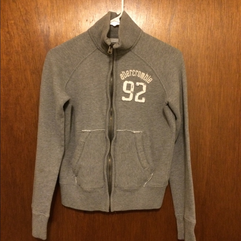 Medium Gray Sweatshirt