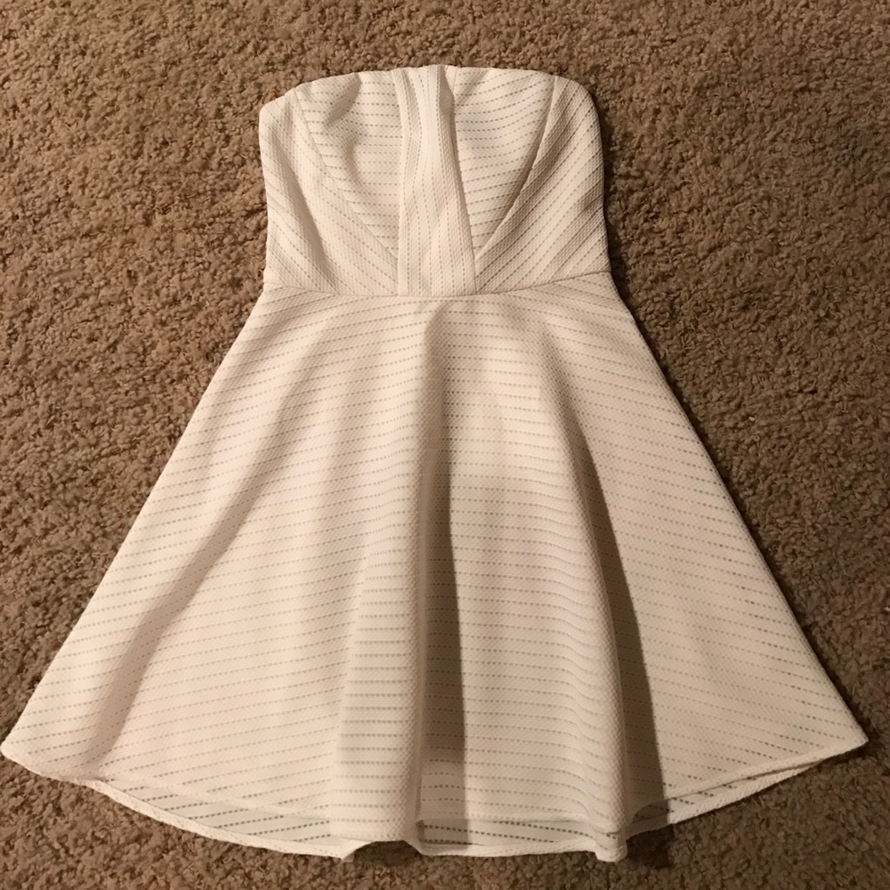 Express White/Cream Strapless Dress