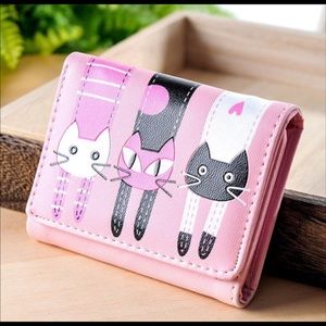Boutique Bags - Pink Bifold Wallet Boutique Bags - Pink Bifold Wallet