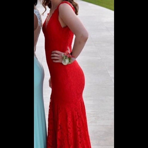 Red, lace Jovani prom dress - Picture 2 of 6