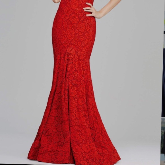 Red, lace Jovani prom dress - Picture 5 of 6