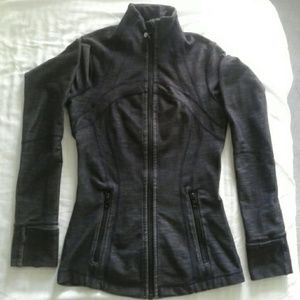 EUC Lululemon define jacket 4 heathered black