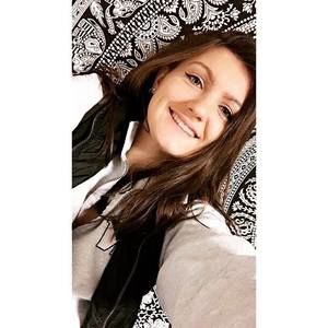 Meet your Posher, Tori