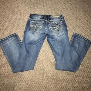 Size 28 34" inseam Rock Revival boot cut jeans