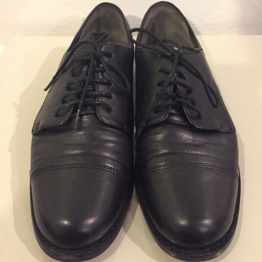 Via Spiga Leather loafers