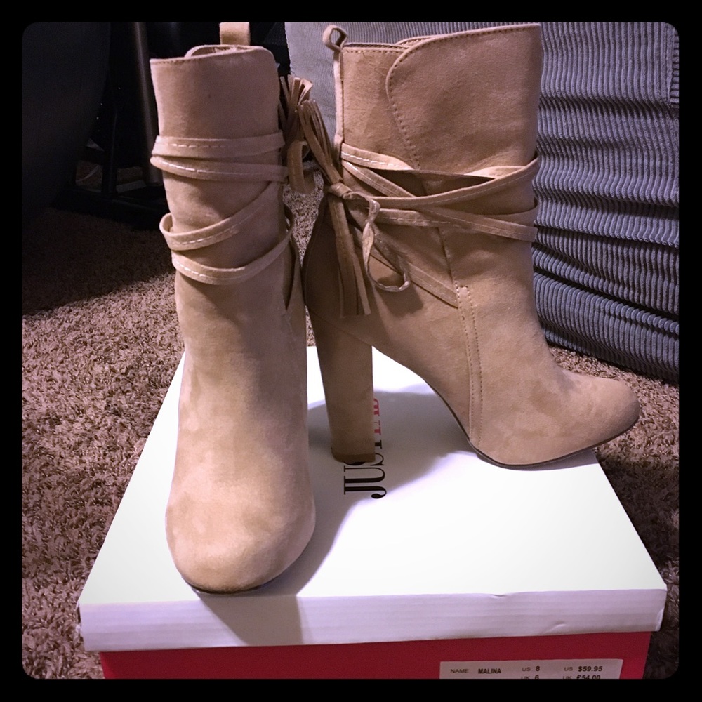 Ankle boots