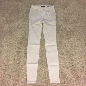 Level 99 White skinny jeans