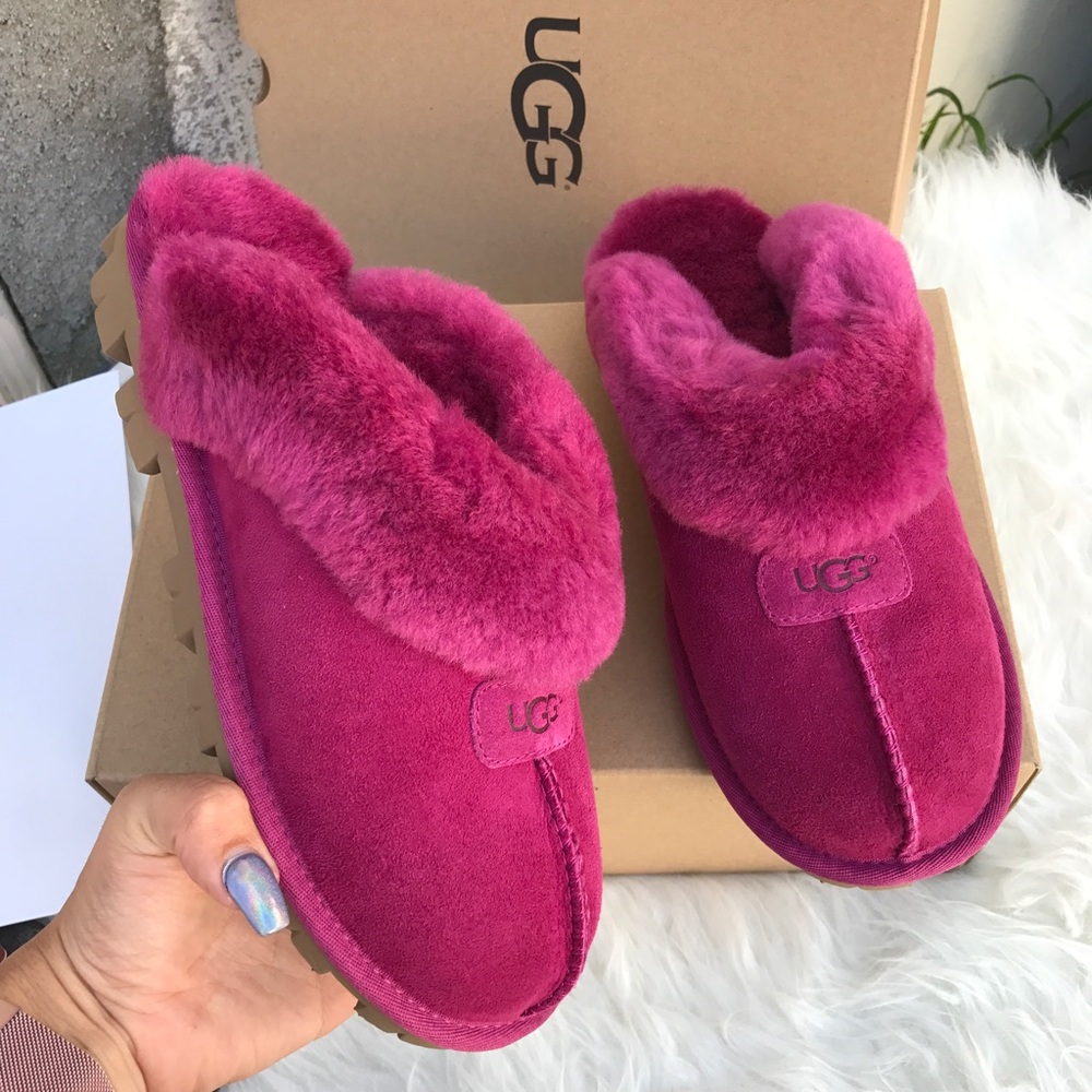UGG AUTHENTIC COQUETTE SLIPPERS sz 9 NEW - Picture 1 of 5