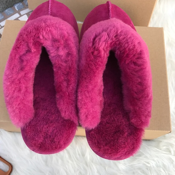 UGG AUTHENTIC COQUETTE SLIPPERS sz 9 NEW - Picture 5 of 5