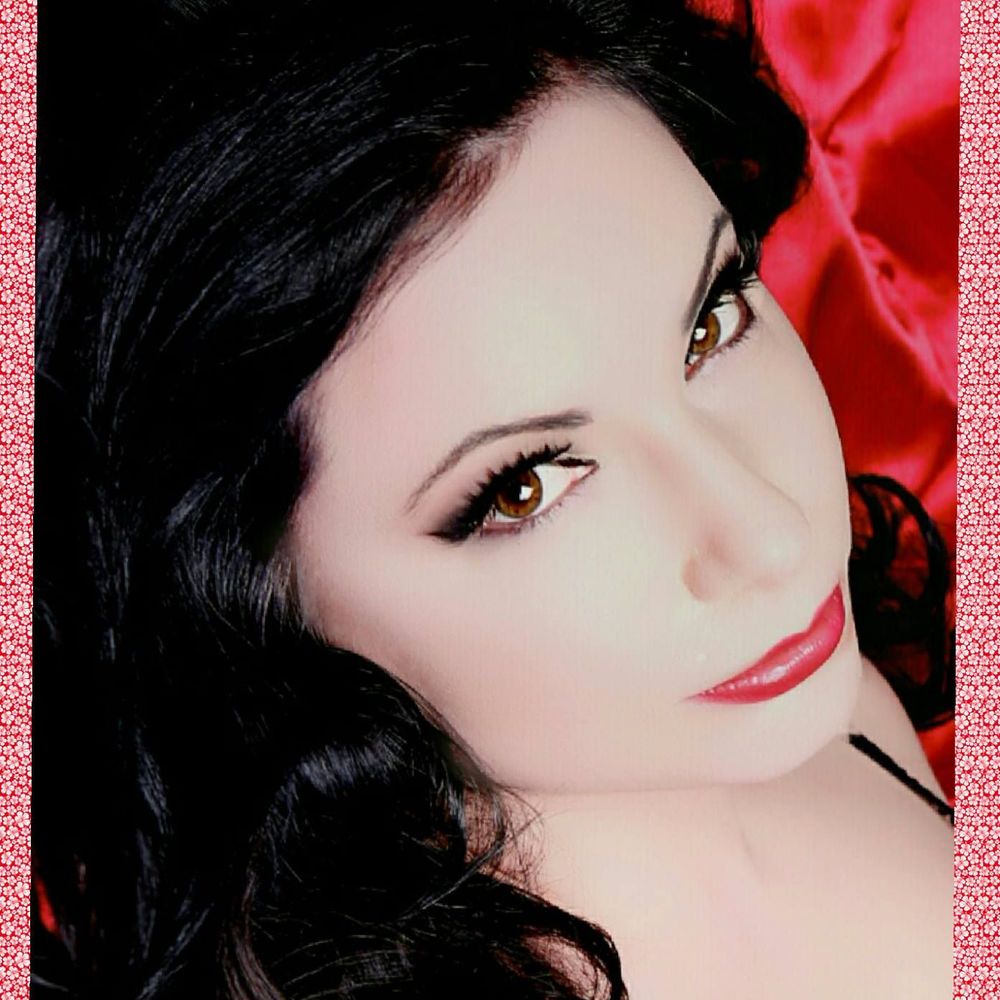 Meet your Posher, Gina