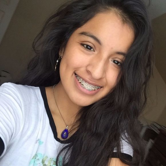 Meet your Posher, Odalis - Picture 1 of 1