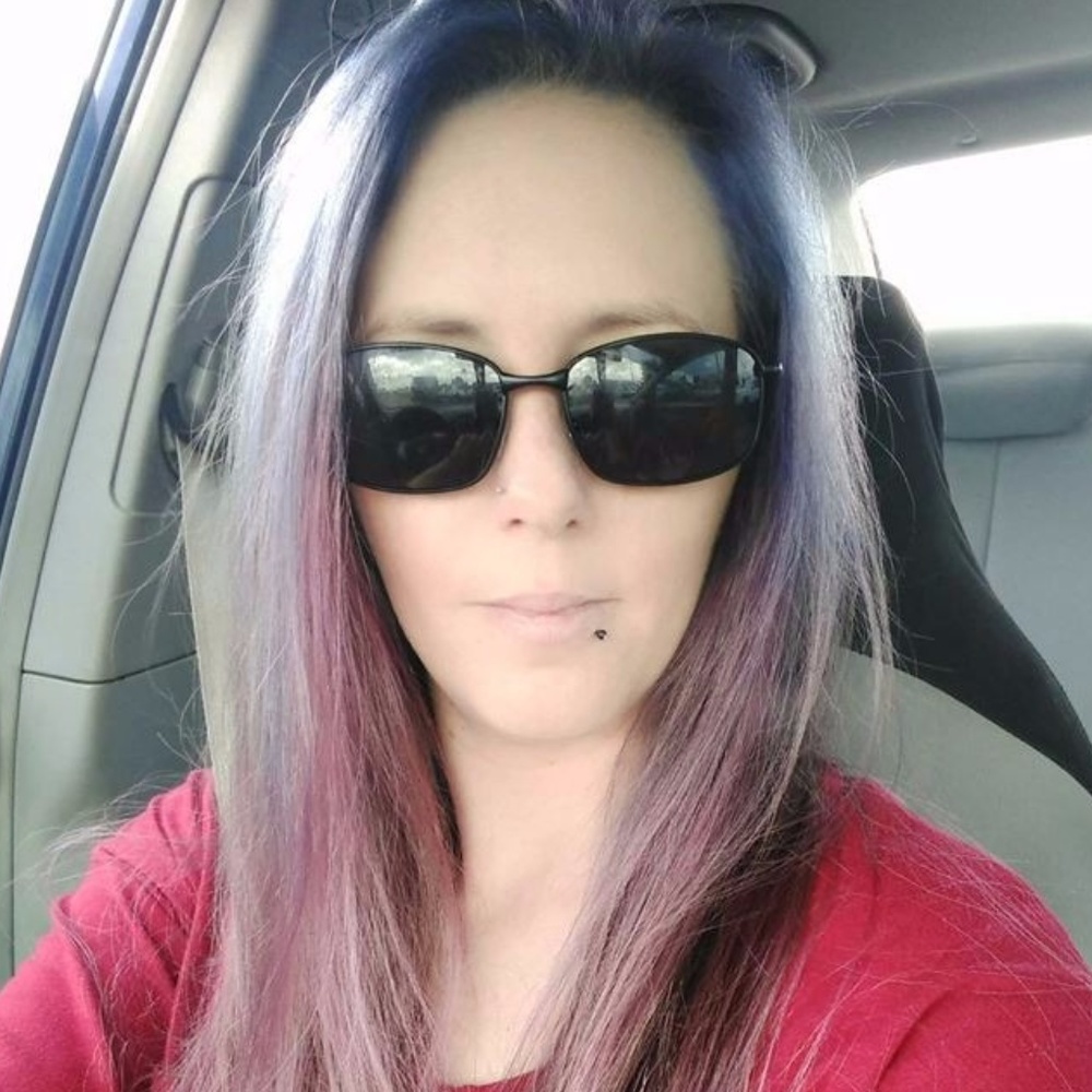 Meet your Posher, Tiffany