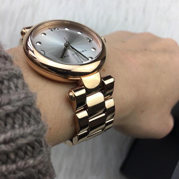 Marc by Marc Jacobs dotty rose gold watch - Picture 2 of 8