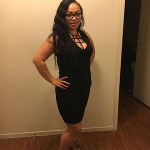 Meet your Posher, Ebony