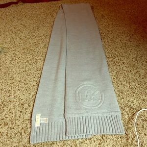Michael Kors scarf
