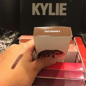 Kylie cosmetics