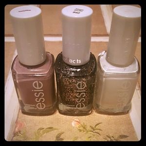 Essie Nail Polish Set
