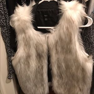 Faux fur Vest